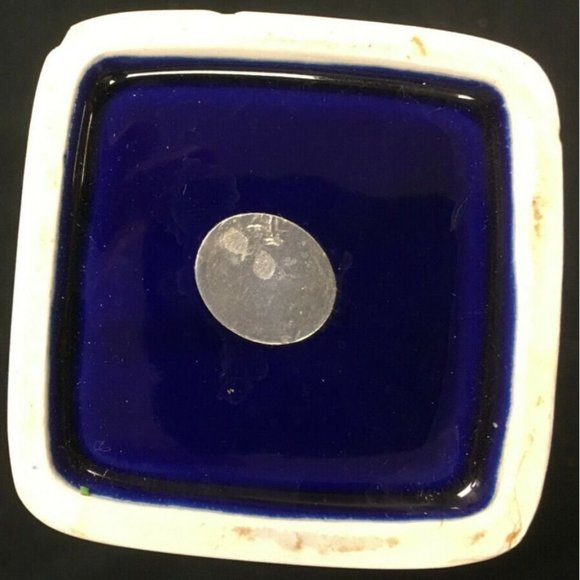 9½" Blue Vase with Gold White Blue and Orange Flowers - Picture 6 of 6